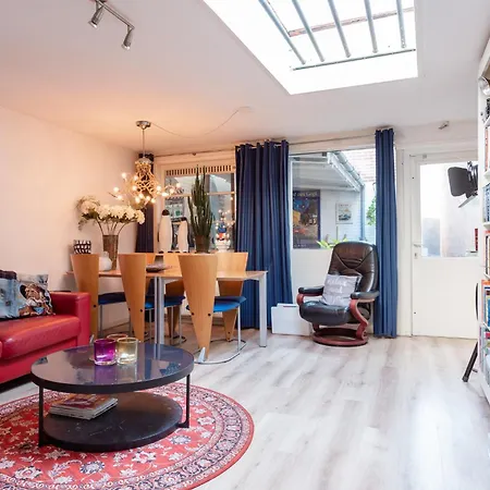Gezellig Appartement In De Mooie Oude Binnenstad Van Alkmaar Buitenkant foto